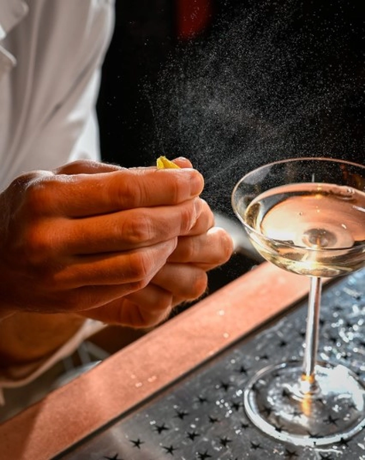 6 bars για τέλειο Martini στην Αθήνα (update 2023) - FlagInLife