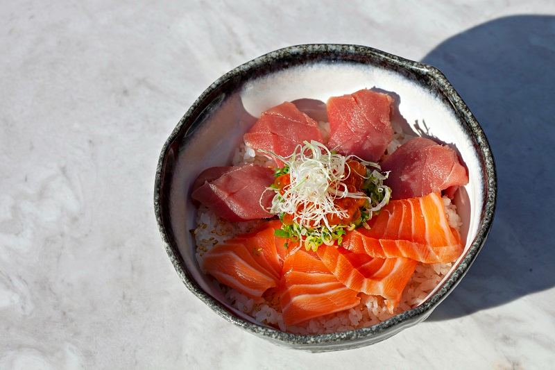 Salmon & Tuna on Rice served with Miso Soup