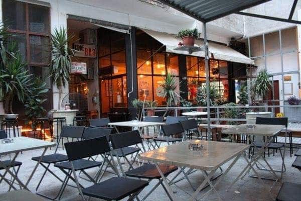 3 κρυφά μπαρ στο κέντρο της Αθήνας - FlagInLife
