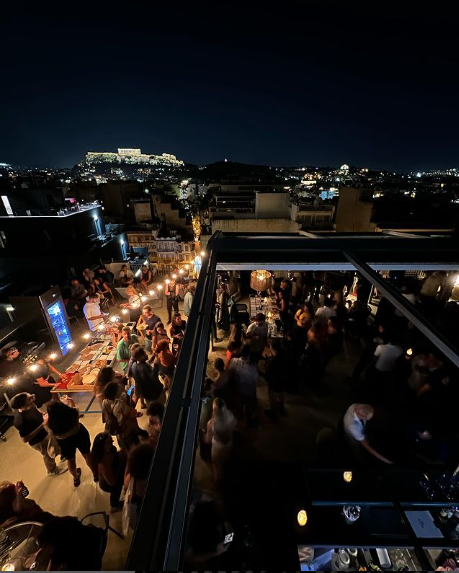 Great Bear Rooftop: Summer vibes στο κέντρο της Αθήνας - FlagInLife
