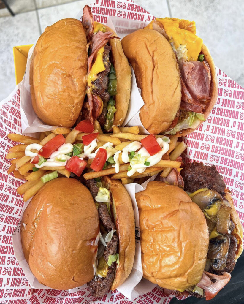 Τα 3 καλύτερα smashed burgers της Αθήνας 3 Τα 3 καλύτερα smashed burgers της Αθήνας - FlagInLife