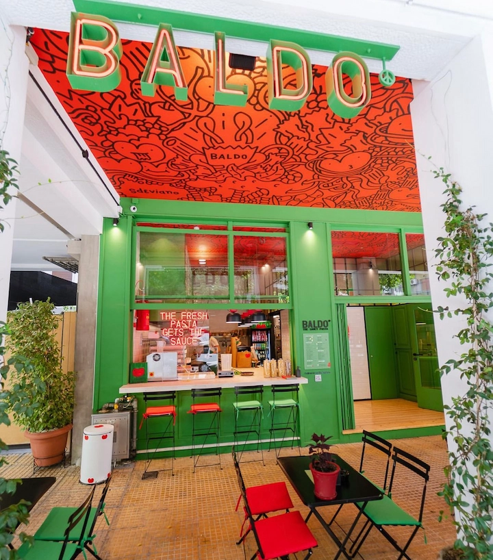 Tour στην Αθήνα για αναζήτηση της καλύτερης street food pasta - FlagInLife