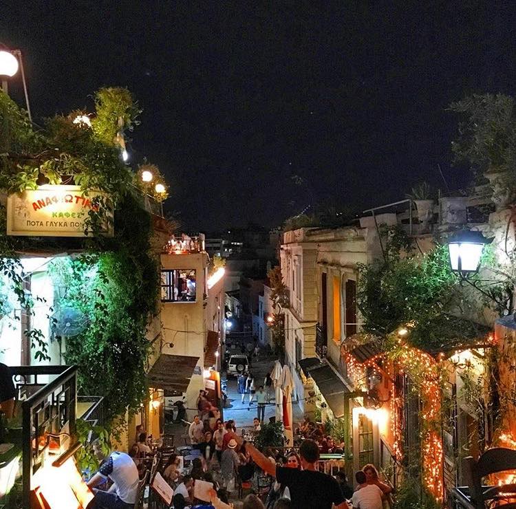 Επιστροφή στην Αθήνα: Πώς να κρατήσουμε το καλοκαίρι ζωντανό - FlagInLife