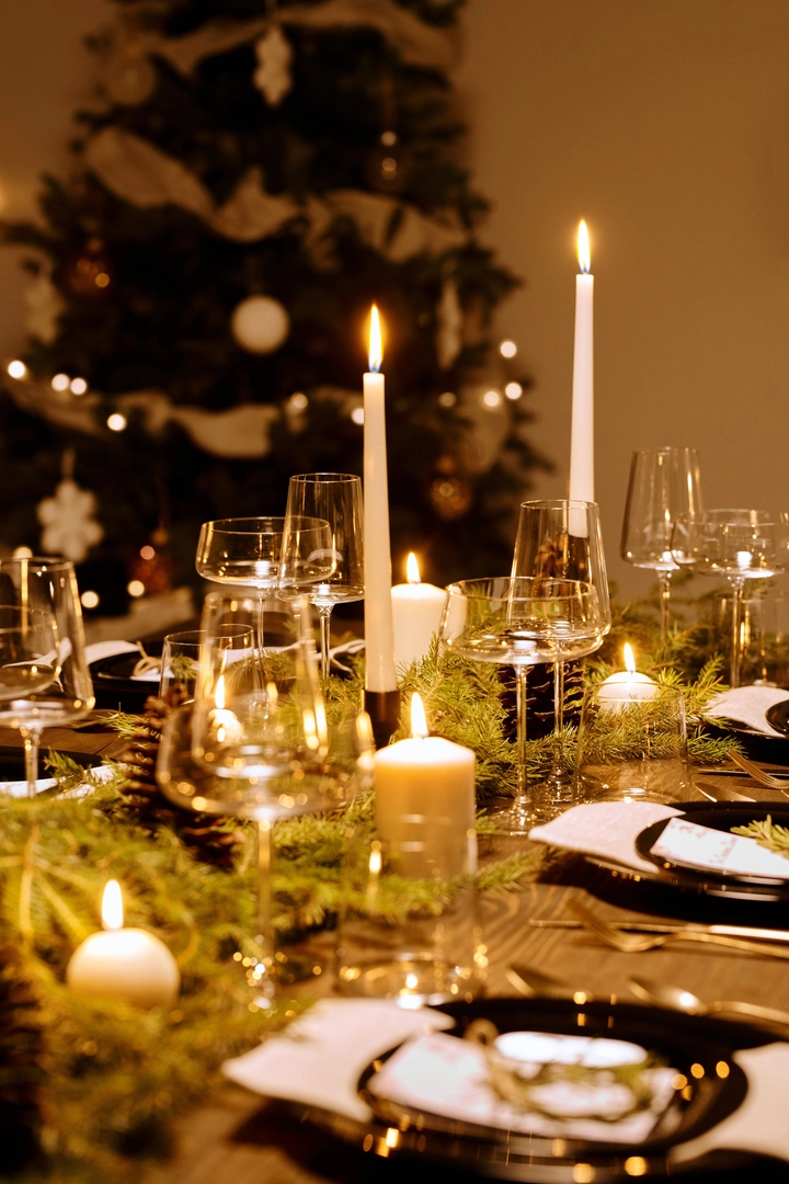Γιορτινό τραπέζι: Όλα τα tips and tricks για μια αξέχαστη βραδιά - FlagInLife