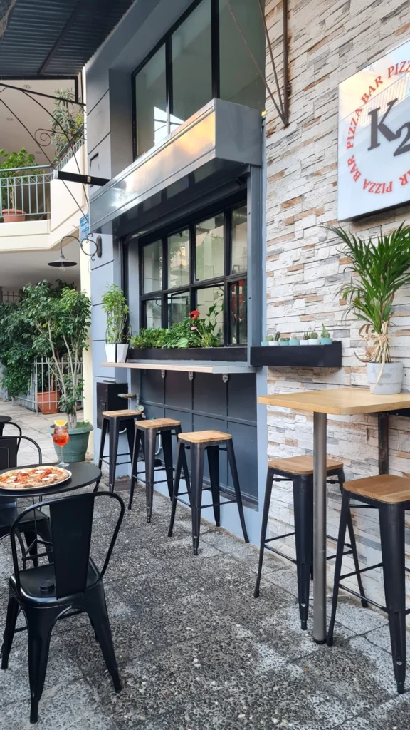 K2 pizza bar: Ναπολιτάνικη pizza και cocktails στα Πετράλωνα - FlagInLife