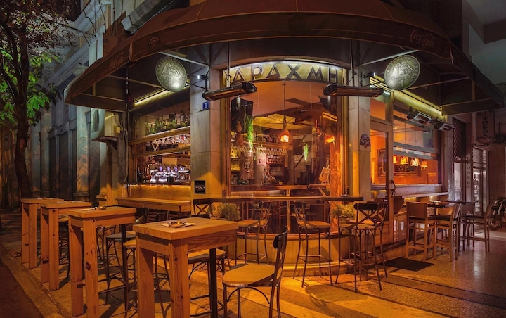 Draxmi Bar: για street drinks στο κέντρο της Αθήνας χειμώνα καλοκαίρι - FlagInLife
