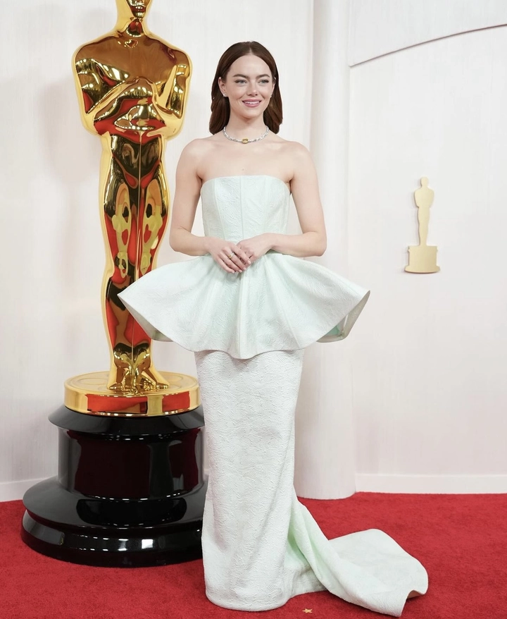 Oscars 2024: Τα red carpet looks που ξεχώρισαν και οι τάσεις που έρχονται - FlagInLife