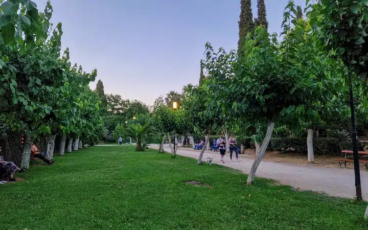 απογευμα στο Πεδιον του Αρεως