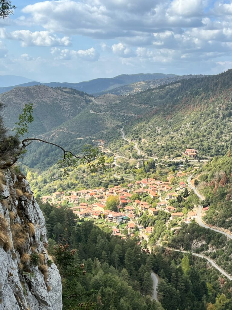 Ένα παραμυθένιο ΣΚ στα χωριά της Λακωνίας - FlagInLife