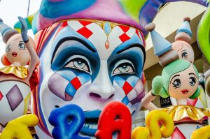 Οι 5 πόλεις του Ελληνικού Καρναβαλιού (updated 2026) 1 Οι 5 πόλεις του Ελληνικού Καρναβαλιού (updated 2026) - FlagInLife