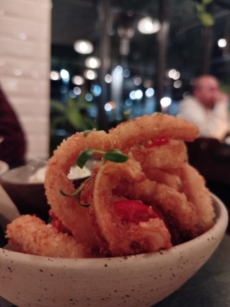 ΦΟΙΝΟ – Ένα φίνο wine bistro στην πόλη της Καλαμάτας - FlagInLife