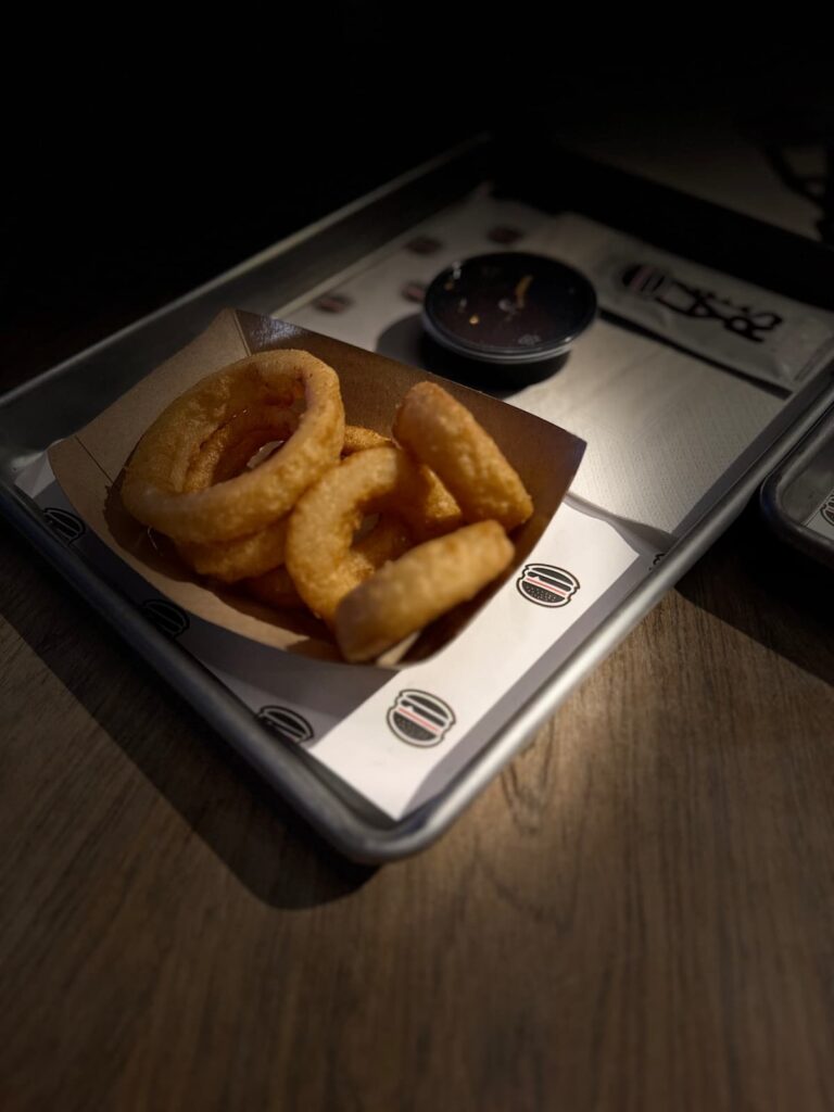 Layers Burger: Το αυθεντικό smashed burger των βορείων προαστίων - FlagInLife