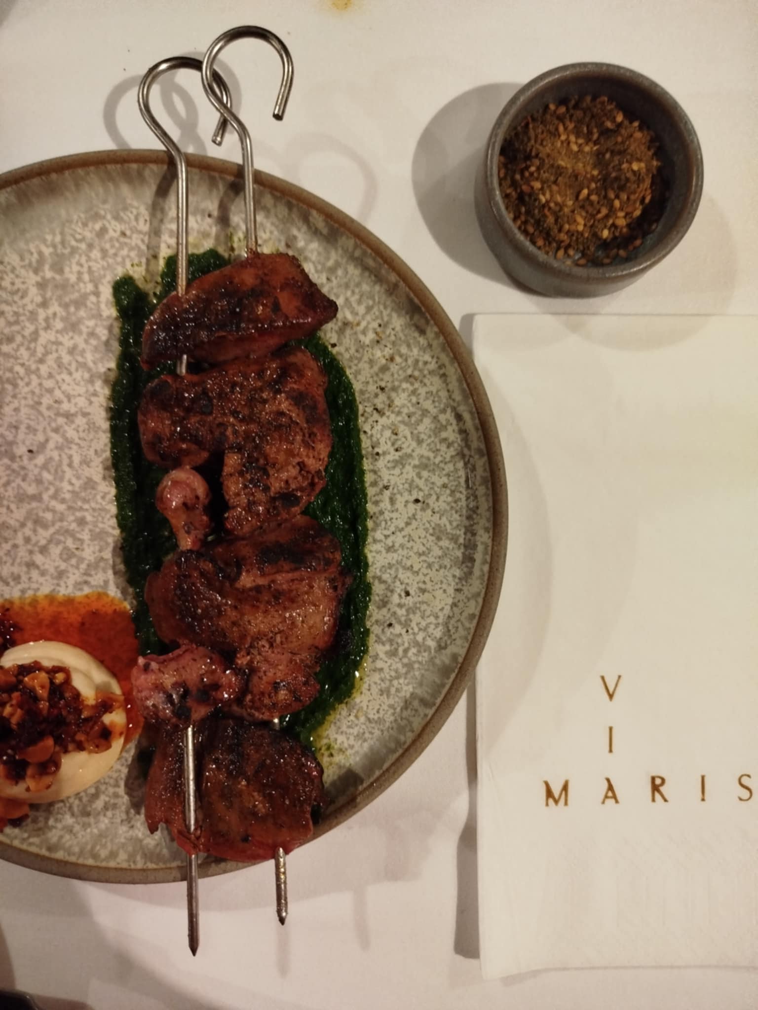 Via Maris – Μια βερμουτερία στου «Ψυρρή» μάς ταξιδεύει γευστικά στις Μεσογειακές Μητροπόλεις. - FlagInLife