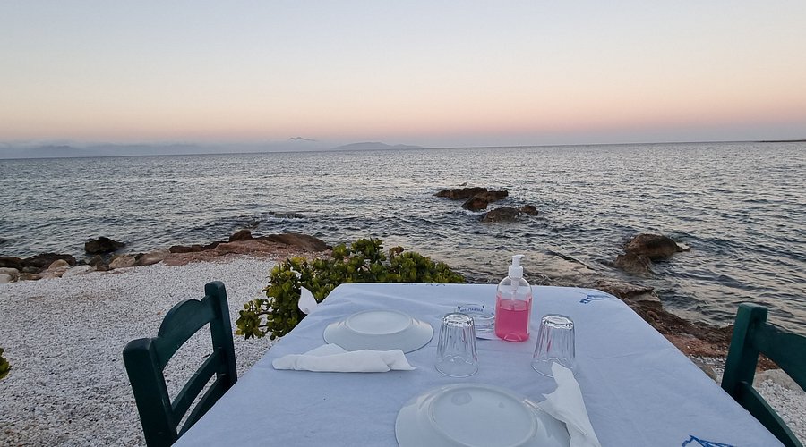Ψαροφαγία με το κύμα να σκάει στα πόδια σας (μέρος 2ο) - FlagInLife