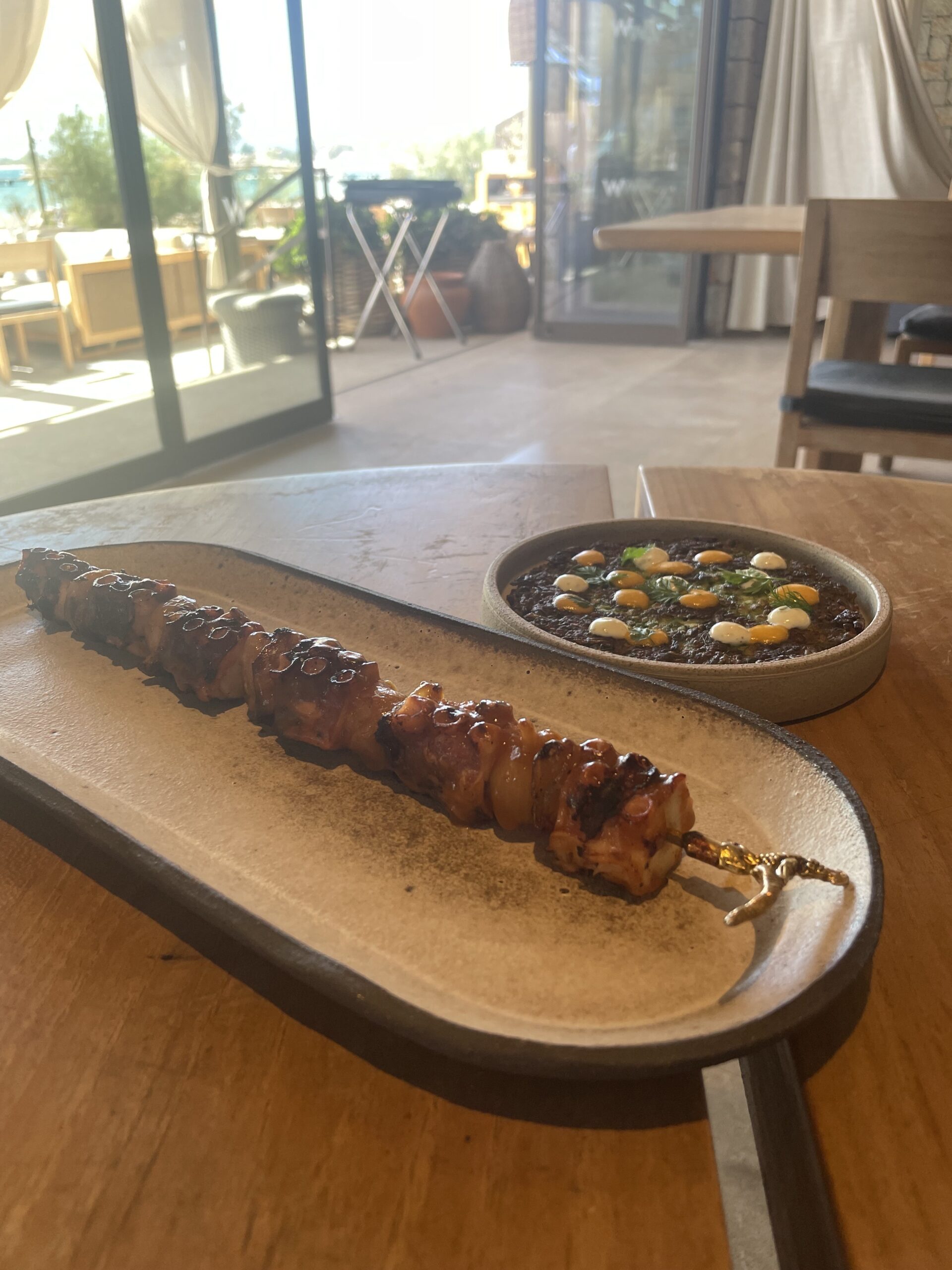 Parelia @ W Costa Navarino: Ο Νίκος Μπίλλης σε ρόλο ιδανικού πρέσβη της γαστρονομικής Ελλάδας 5 Parelia @ W Costa Navarino: Ο Νίκος Μπίλλης σε ρόλο ιδανικού πρέσβη της γαστρονομικής Ελλάδας - FlagInLife