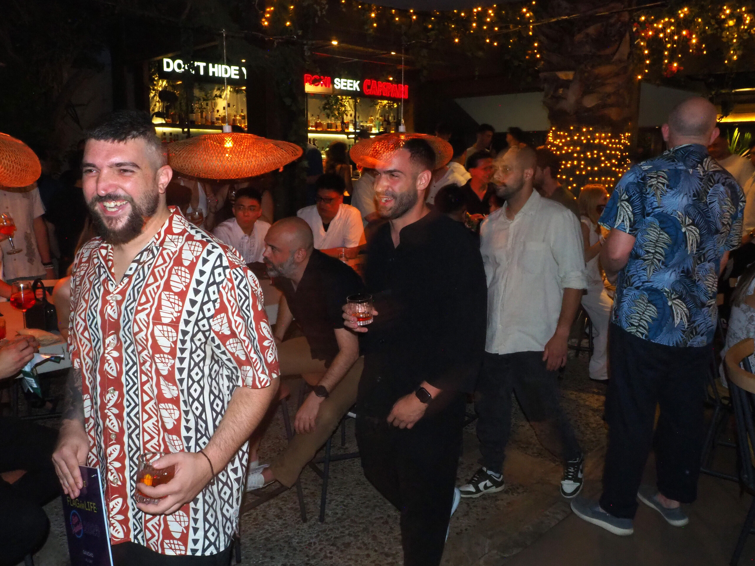 FLAG in LIFE Bar Awards 2025 – Η βραδιά της τελετής απονομής στον κήπο του Hide & Seek - FlagInLife
