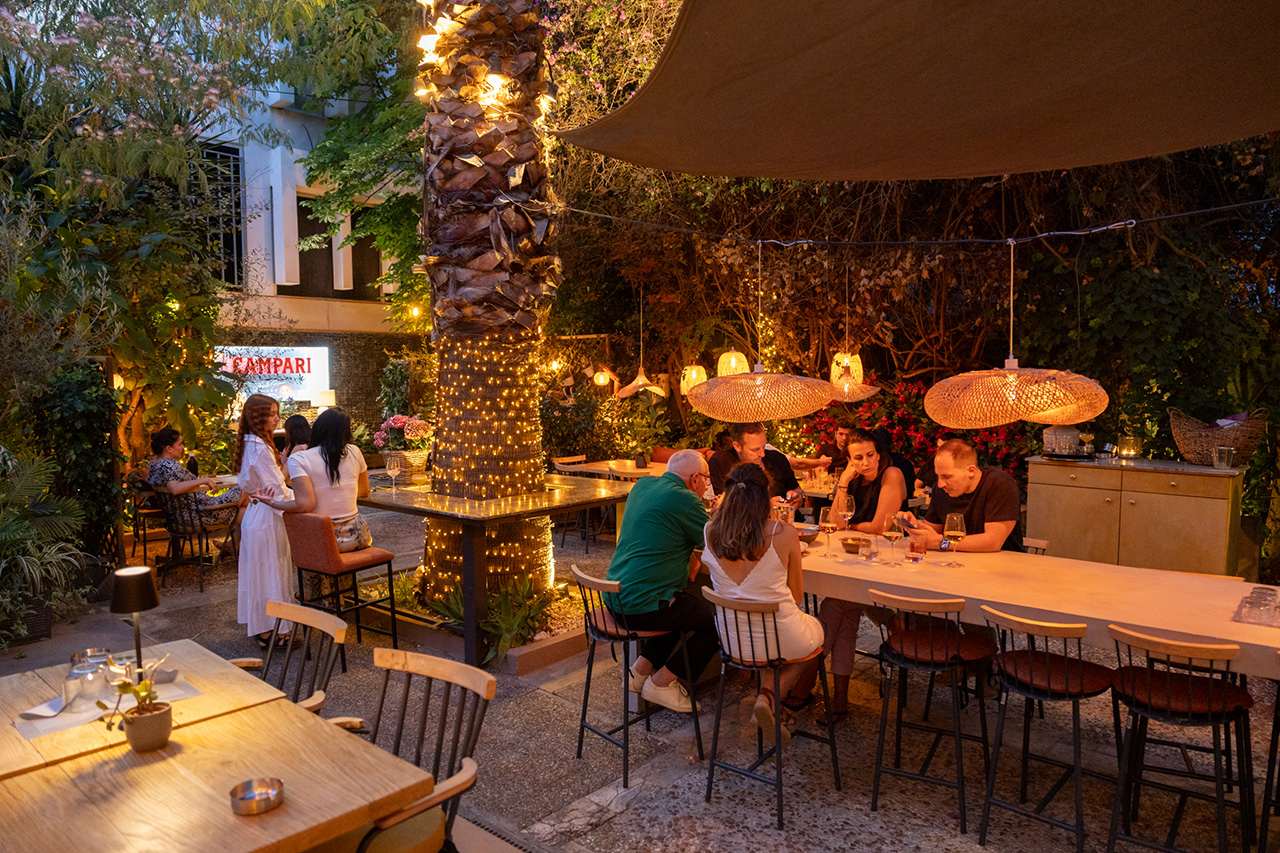 Hide & Seek: Ένα bar-restaurant παράδεισος - FlagInLife