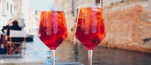 Κοκτέιλ καλοκαιρινά και με Campari - FlagInLife