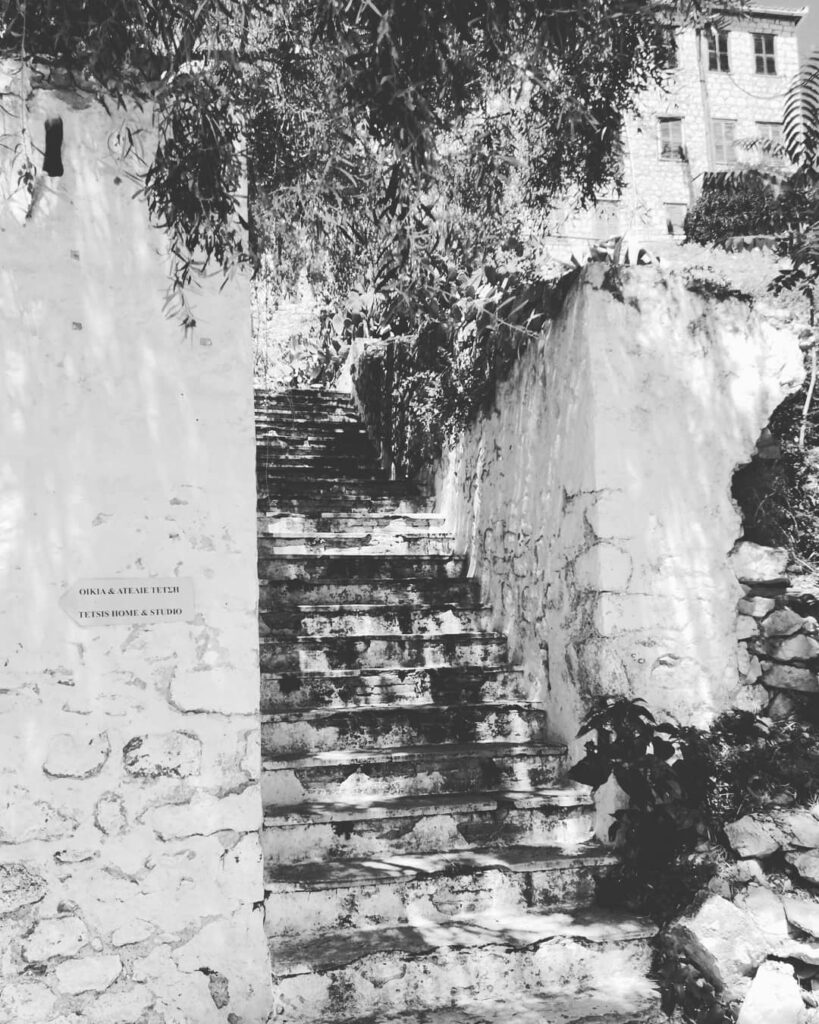 Ύδρα: λίγο κρασί, λίγο θάλασσα και την ησυχία μου! - FlagInLife