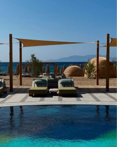 Almiriki Taverna & Beach Club: γεύση και απόλυτη χαλάρωση στο Αγράρι της Μυκόνου - FlagInLife