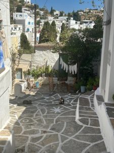 Πάρος: Το νησί που κρύβει όλες τις Κυκλάδες μέσα του - FlagInLife