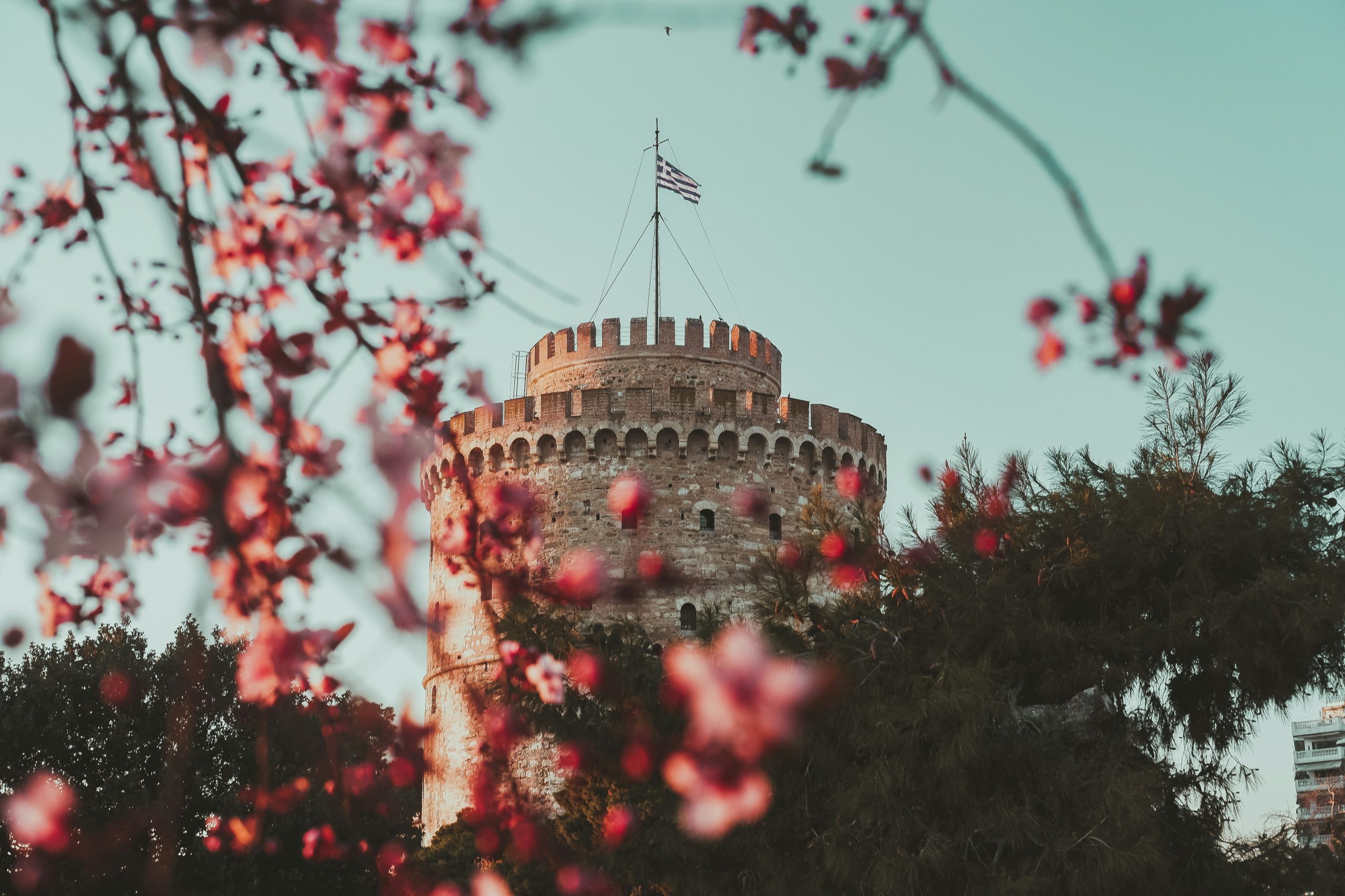 leandros-papakarmezis-xpf3eKyZMes-unsplash