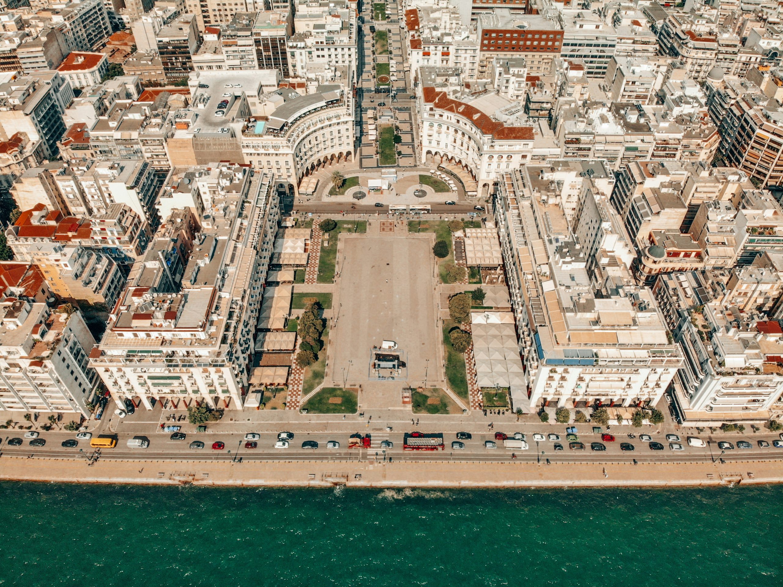 miltiadis-fragkidis-KSmwvB3UKzM-unsplash