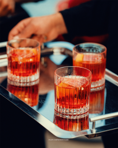 Campari Negroni: Το εμβληματικό cocktail που ενώνει το κλασικό με το σύγχρονο - FlagInLife