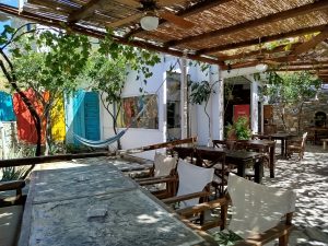 Majorana Τήνος: στο χωριό Αγάπη όλα γίνονται με αγάπη - FlagInLife