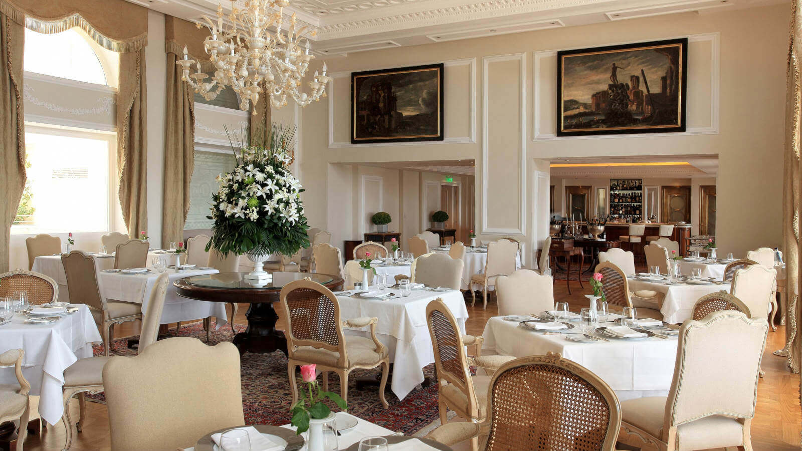 KingGeorgeAthens_TudorHallRestaurantLounge_InnerView-1600×1600-1 KingGeorgeAthens_TudorHallRestaurantLounge_InnerView-1600x1600-1