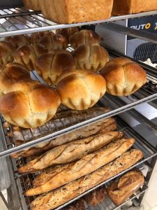 Microbakeries ή αλλιώς φούρνοι νέας γενιάς! Το νέο είδος μαγαζιού που κατακλύζει την Αθήνα 4 Microbakeries ή αλλιώς φούρνοι νέας γενιάς! Το νέο είδος μαγαζιού που κατακλύζει την Αθήνα - FlagInLife