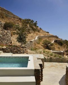 Weekend Bliss στο Aeolis Tinos Suites - FlagInLife