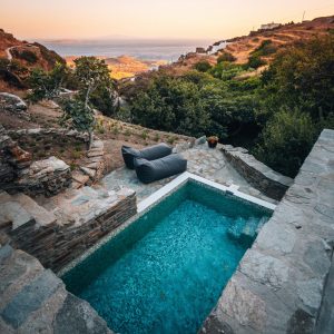 Weekend Bliss στο Aeolis Tinos Suites - FlagInLife