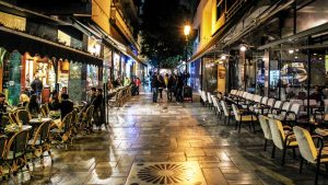 Κολωνάκι: Τρεις γευστικές στάσεις – από το casual στο εκλεπτυσμένο 1 Κολωνάκι: Τρεις γευστικές στάσεις – από το casual στο εκλεπτυσμένο - FlagInLife