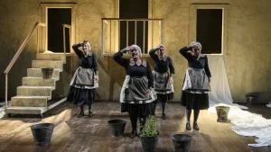 Οι «Σπυριδούλες» επιστρέφουν δυναμικά στο Νέο Θέατρο Βασιλάκου 2 Οι «Σπυριδούλες» επιστρέφουν δυναμικά στο Νέο Θέατρο Βασιλάκου - FlagInLife