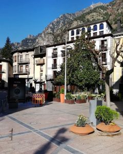 Χειμερινές διακοπές στην Ανδόρα: Ski, Spa και Χριστουγεννιάτικη Μαγεία 2 Χειμερινές διακοπές στην Ανδόρα: Ski, Spa και Χριστουγεννιάτικη Μαγεία - FlagInLife