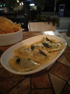 Zoya: Το Νέο Πρόσωπο της Gluten-Free Κουζίνας στη Χαλκίδα 4 Zoya: Το Νέο Πρόσωπο της Gluten-Free Κουζίνας στη Χαλκίδα - FlagInLife