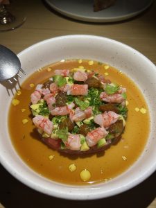 Okra: Καρτποσταλική θέα στην Ακρόπολη και ανανεωμένο μενού από τον Δήμο Μπαλόπουλο 2 Okra: Καρτποσταλική θέα στην Ακρόπολη και ανανεωμένο μενού από τον Δήμο Μπαλόπουλο - FlagInLife