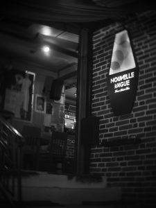 Nouvelle Vague: Ένα ταξίδι στην ιστορία της Αλβανίας μέσα από τα cocktails 1 Nouvelle Vague: Ένα ταξίδι στην ιστορία της Αλβανίας μέσα από τα cocktails - FlagInLife