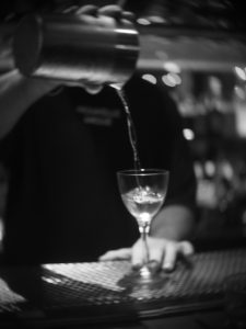 Nouvelle Vague: Ένα ταξίδι στην ιστορία της Αλβανίας μέσα από τα cocktails 3 Nouvelle Vague: Ένα ταξίδι στην ιστορία της Αλβανίας μέσα από τα cocktails - FlagInLife