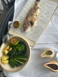 «Piscis» στο Μικρολίμανο: εκλεκτή ψαροφαγία & value for money, από τον Παναγιώτη Γιακαλή και τον Πέτρο Φωτείνη - FlagInLife