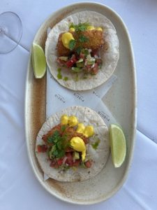 «Piscis» στο Μικρολίμανο: εκλεκτή ψαροφαγία & value for money, από τον Παναγιώτη Γιακαλή και τον Πέτρο Φωτείνη - FlagInLife