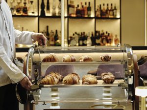 «George, The Lobby Bar»: Η νέα άφιξη στο Ξενοδοχείο King George - FlagInLife