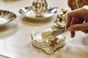 «George, The Lobby Bar»: Η νέα άφιξη στο Ξενοδοχείο King George - FlagInLife