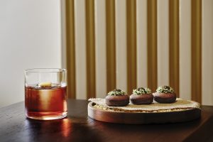 «George, The Lobby Bar»: Η νέα άφιξη στο Ξενοδοχείο King George - FlagInLife