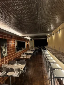 Ντίβα: Χαλαρά vibes, μπιστρονομικό σενάριο και ωραία cocktails επί της Πατριάρχου Ιωακείμ - FlagInLife