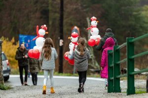 Χριστούγεννα στη Βαμβακού: το ορεινό χωριό του Πάρνωνα ντύνεται γιορτινά 3 Χριστούγεννα στη Βαμβακού: το ορεινό χωριό του Πάρνωνα ντύνεται γιορτινά - FlagInLife