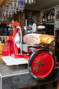 Μέθη Bistro & Wine Bar: Εκεί που το κρασί έχει τον πρώτο λόγο - FlagInLife