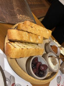 Εν Δημητσάνη: Η φύση συναντά την ζεστή φιλοξενία και τις ντόπιες γεύσεις 5 Εν Δημητσάνη: Η φύση συναντά την ζεστή φιλοξενία και τις ντόπιες γεύσεις - FlagInLife