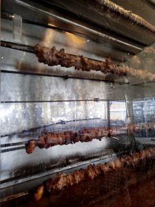 Λιβαδειά: εκεί όπου το προσκύνημα συναντά το...καλό σουβλάκι! 6 Λιβαδειά: εκεί όπου το προσκύνημα συναντά το...καλό σουβλάκι! - FlagInLife